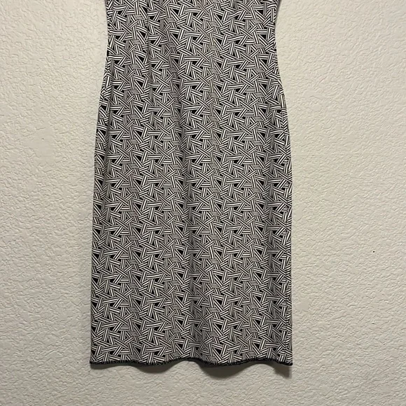 Diane Von Furstenberg Geo Print Dress - Picture 5 of 11